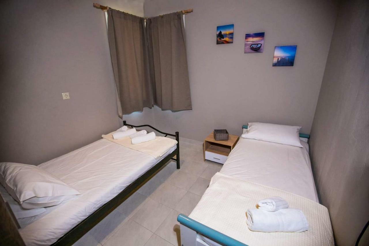 Sweet Home Glikadi Limenas  Luaran gambar